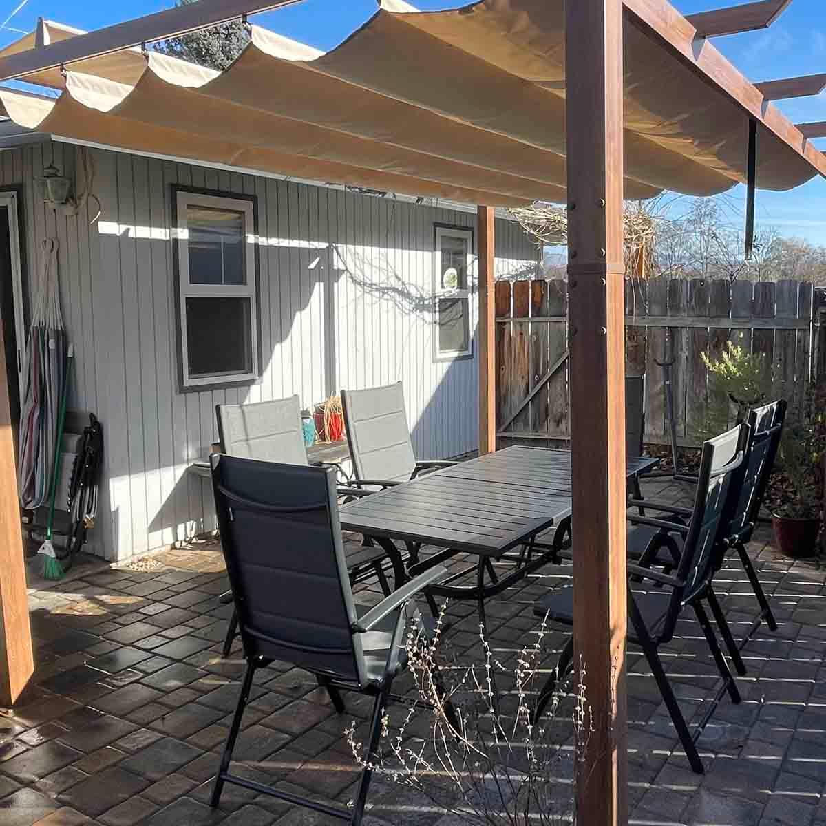 PURPLE LEAF  Folding Outdoor Dining Set  with Aluminum Table and Padded Chairs All Weather Dining Table Sets for Garden Backyard Poolside